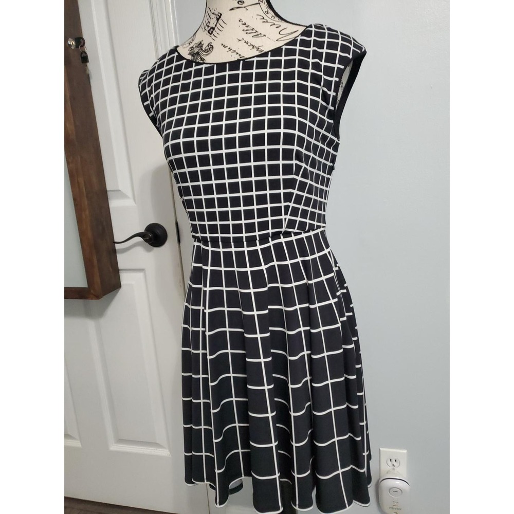 Jessica Simpson Skater dress